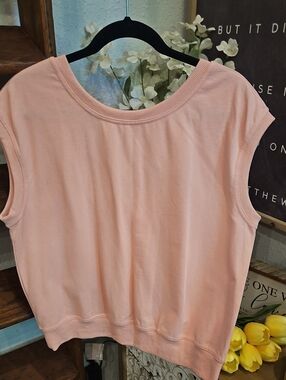 easel Sleeveless Crewneck Tank Top - Light Pink NWT
